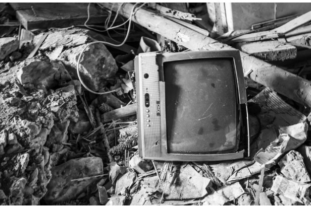 What To Do With A Broken TV – Eco-Friendly Guide 2023