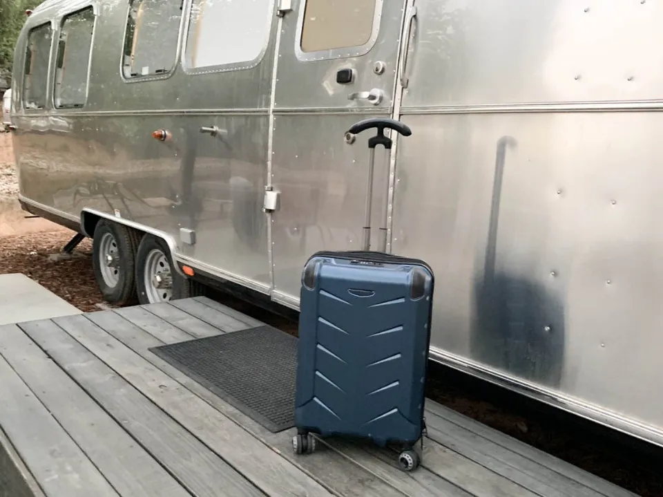 Travelers Choice Luggage Review