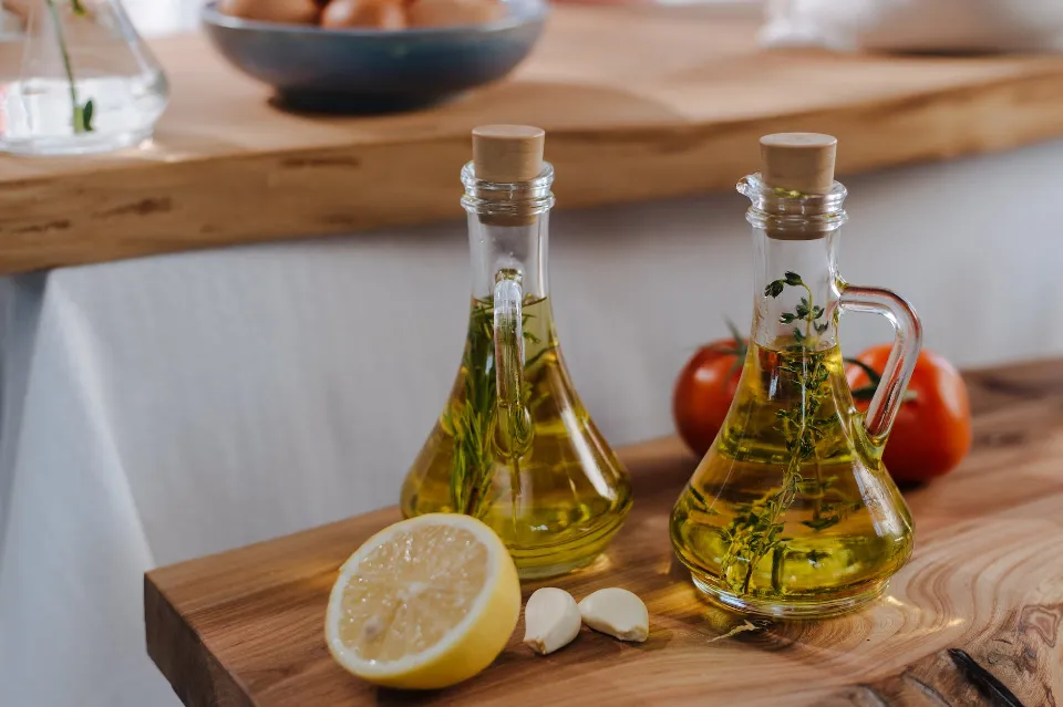 Can You Put Olive Oil In An Air Fryer - Is It Safe to Use?