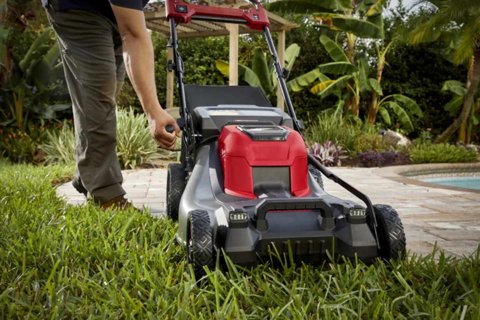 Milwaukee M18 Cordless Mower Review 2023 – Is It Worth It?