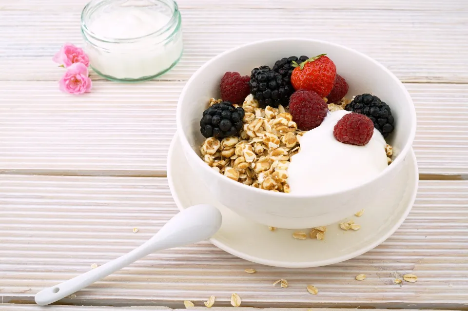 Can You Microwave Yogurt – Is It Safe To Put It In a Microwave?