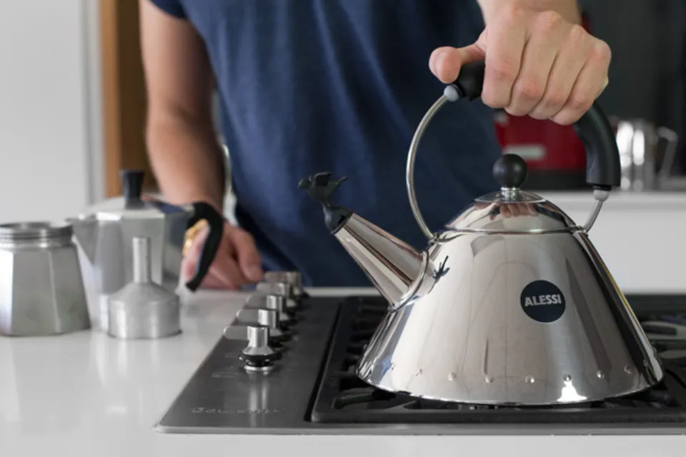 How to Make Coffee with a Kettle - Simple Ways to Try